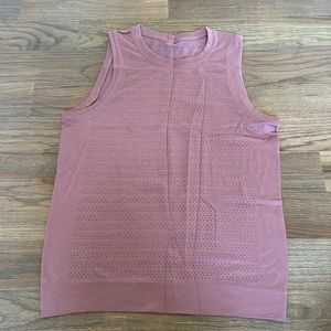 Lululemon tank